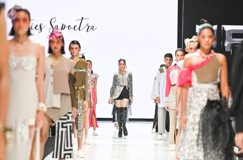  Tities Sapoetra Hidupkan “SISA” Jadi Karya Sustainable Fashion