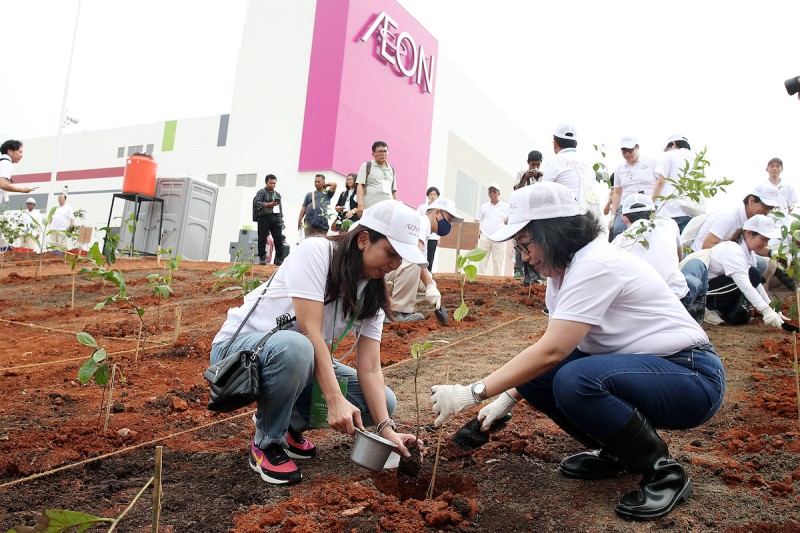  Peringati Hari Menanam Pohon Indonesia, AEON Mall Deltamas Tanam 3.000 Bibit Pohon